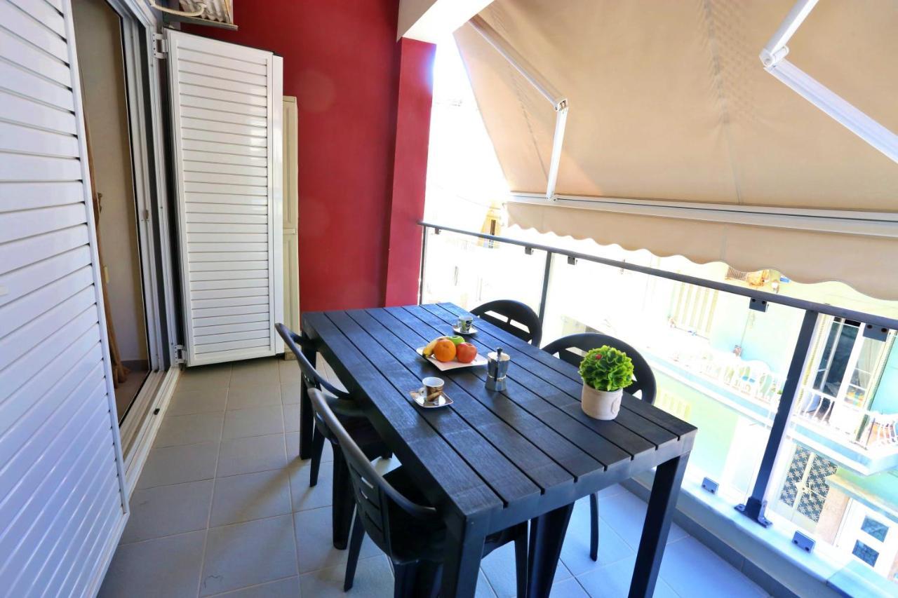 Urban Life Suite Ираклион Экстерьер фото